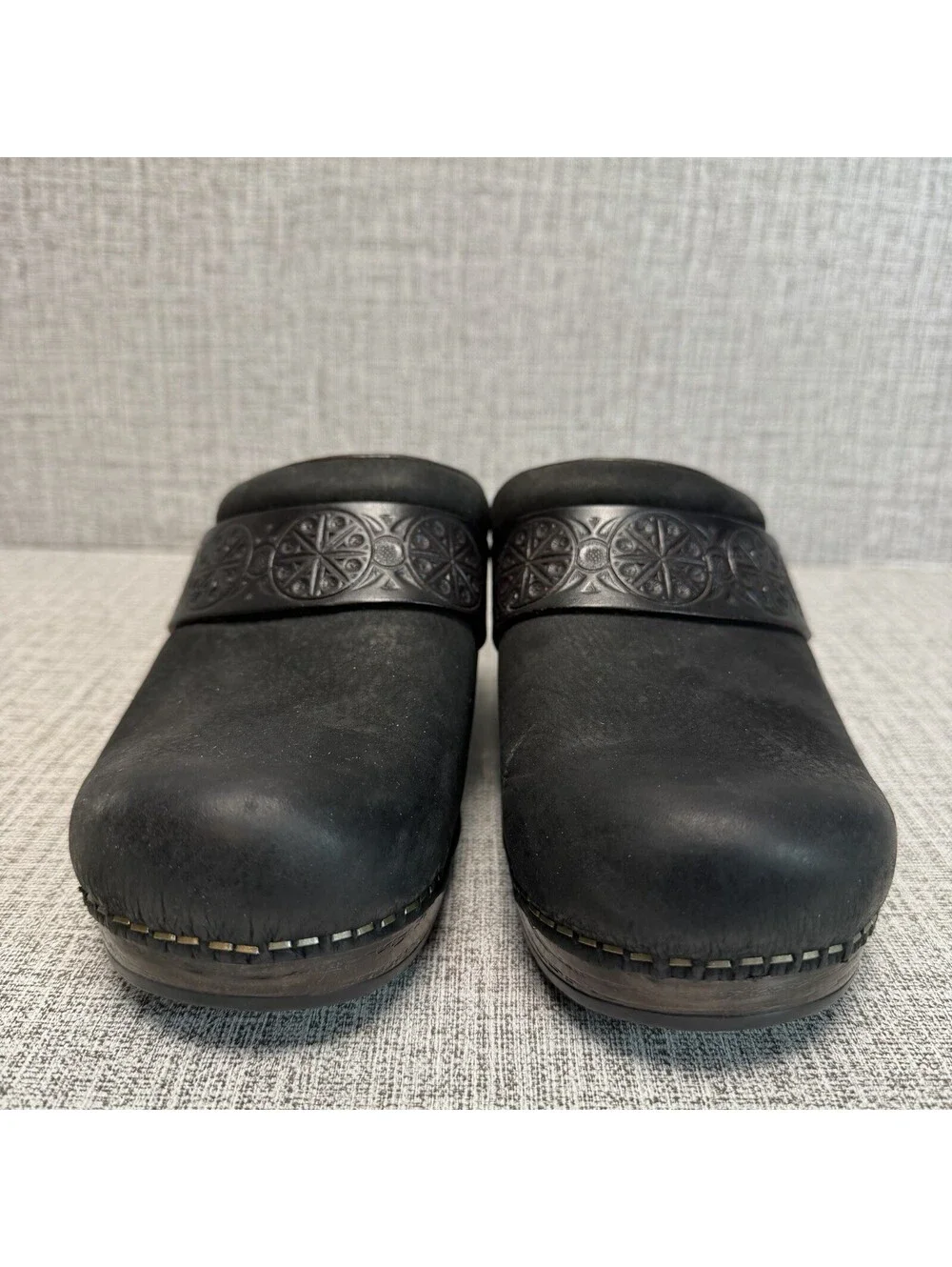 Dansko Shoes Womens Sz 37 Black Leather  Slip On Mule Clogs Saundra Nubuck